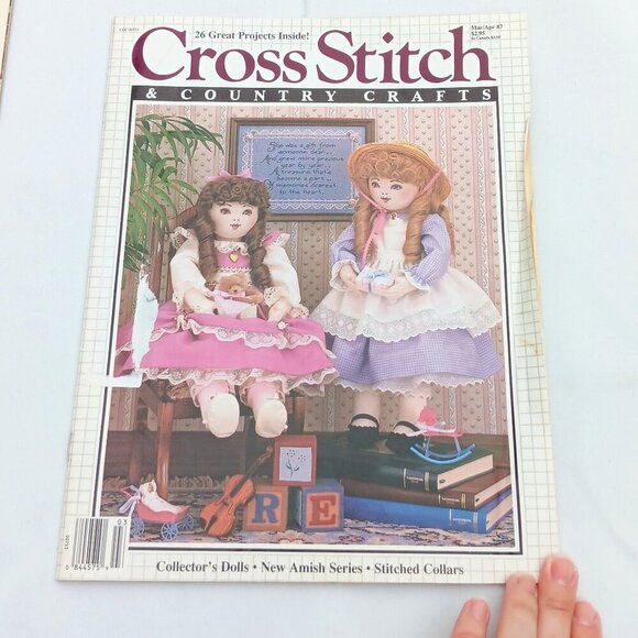 VTG Cross Stitch Country Crafts Magazine 26 Projects Dolls Easter Christmas+ - Picture 1 of 5